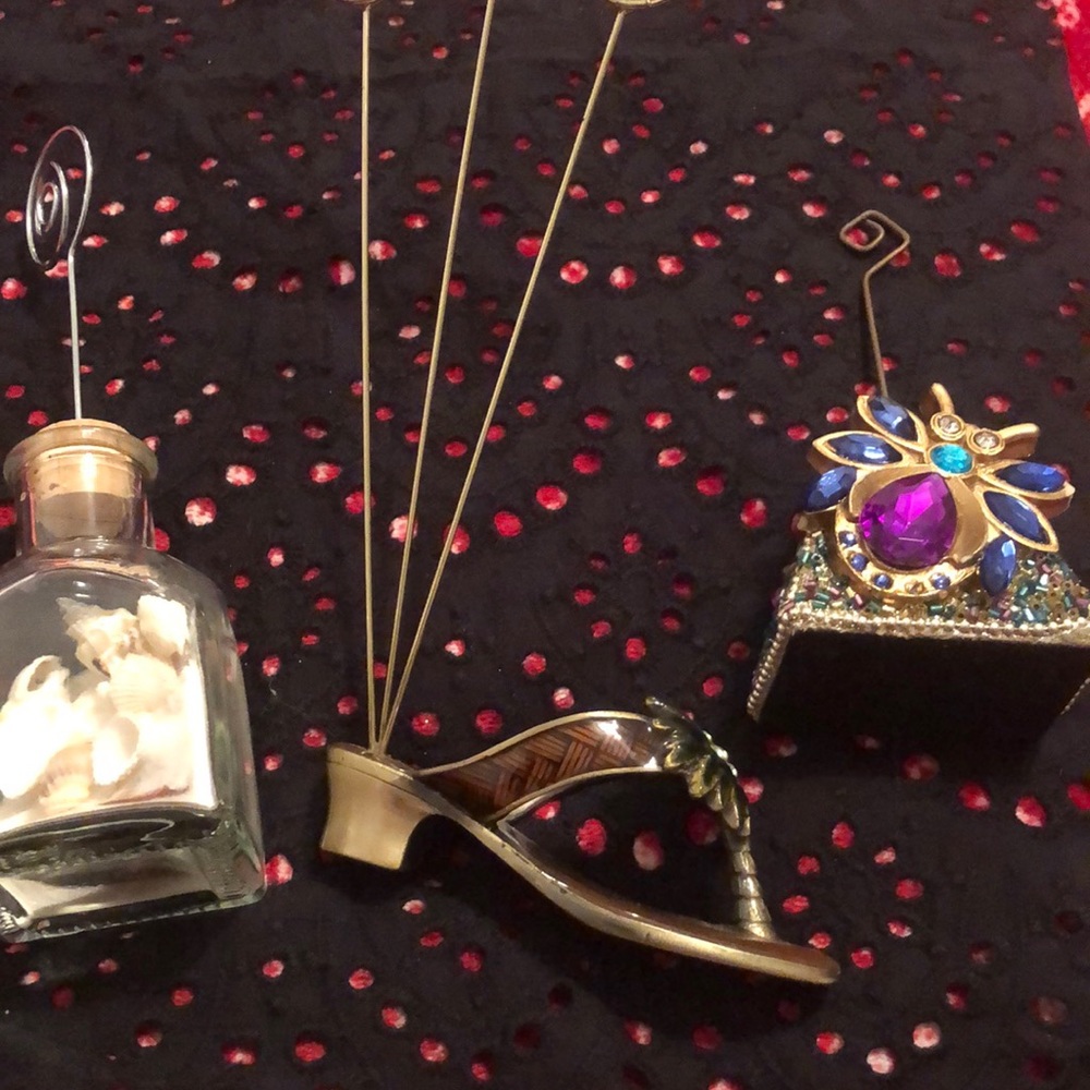 Picture holders or Gift card holders